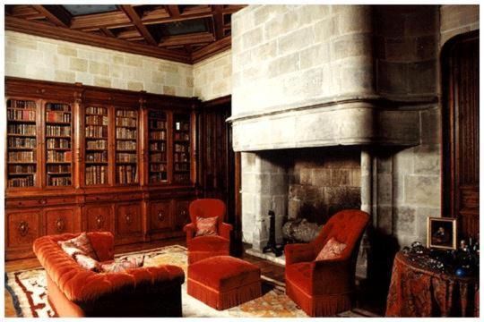Chateau De Busset المظهر الخارجي الصورة