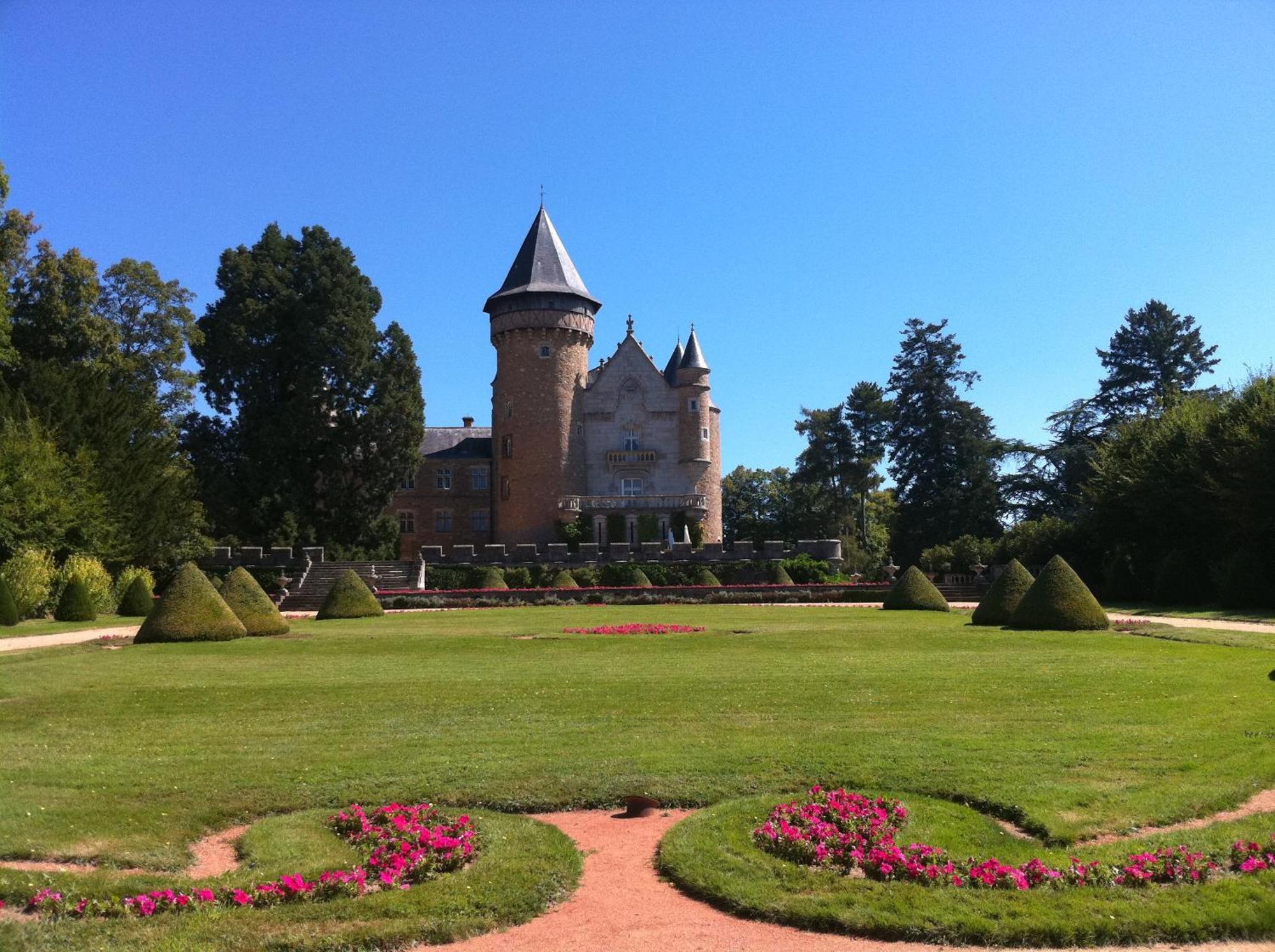 Chateau De Busset المظهر الخارجي الصورة